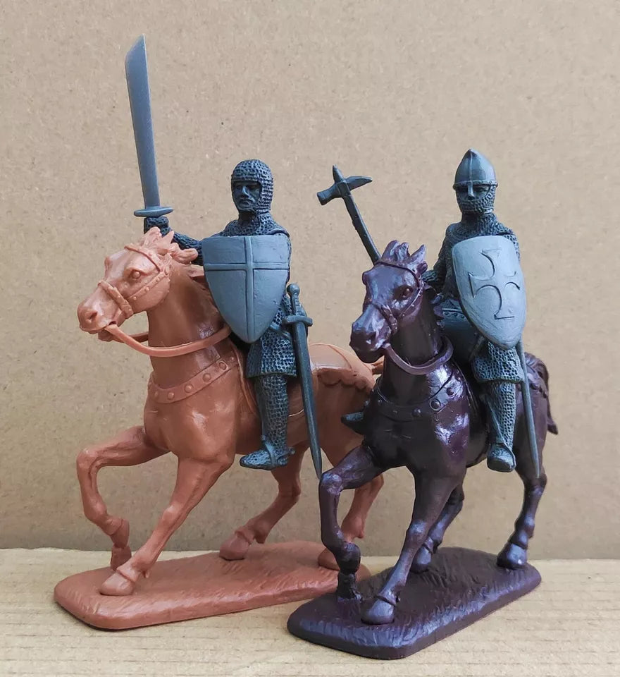 EXPEDITIONARY FORCE 60 HYW 09 B MEDIEVAL ENGLISH MOUNTED SERGEANTS IN CHAINMAIL