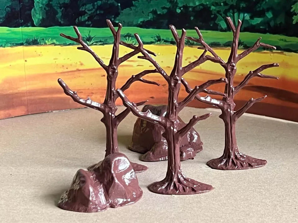 MARX TOYS RECAST ROCKS & TREE STUMP BROWN SET (REISSUE)