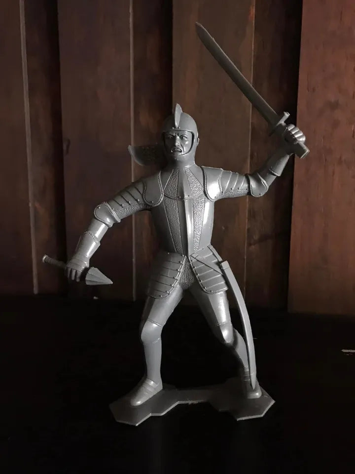 MARX TOYS RECAST 6" MEDIEVAL KNIGHTS REISSUE-SILVER-6 FIGURES