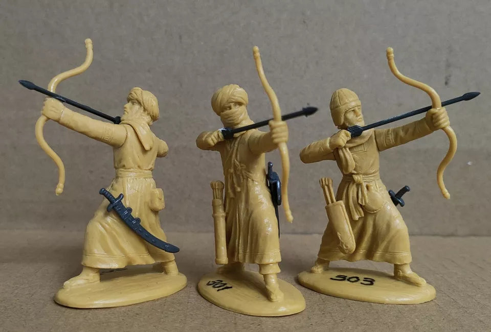 EXPEDITIONARY FORCE 60 ALB 03 WARS OF MIDDLE AGES ARAB ARCHERS (TAN)