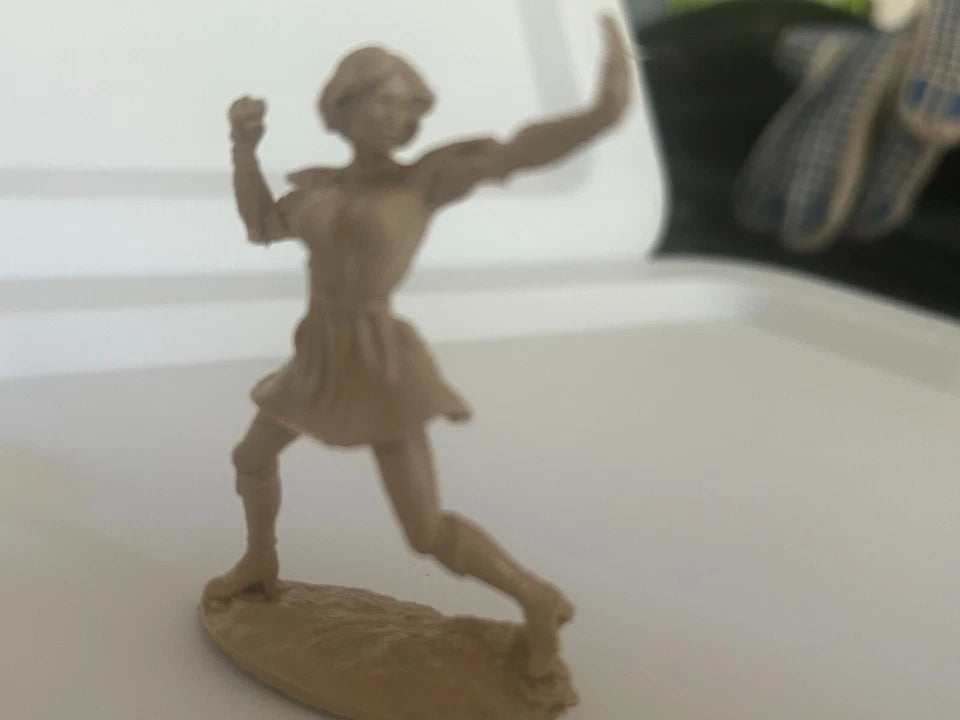 LOD Enterprises Barzso Character Figure 1:32 FIGHTING MOLLY ANDROID (TAN)