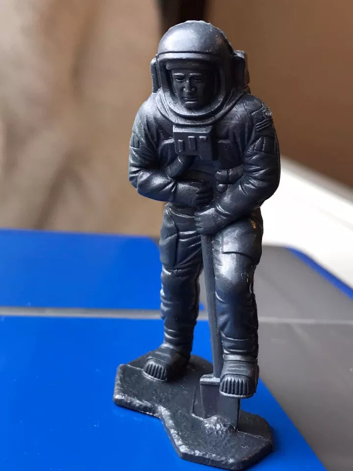 MARX TOYS RECAST 54 MM APOLLO ASTRONAUT PLAYSET REISSUE-15 FIGURES-DARK GREY