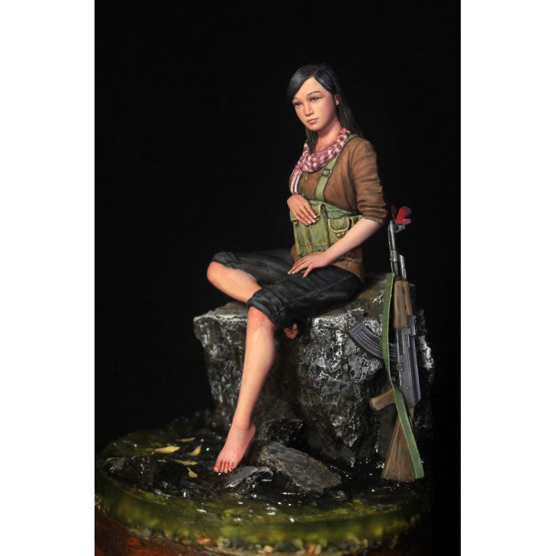 PARACEL MINIATURES VIETNAM BIG SCALE SERIES BS 1608 1:16 LA MUSE (VIET CONG LADY)