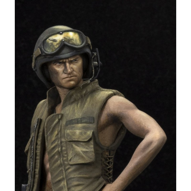 PARACEL MINIATURES MODERN WAR BIG SCALE SERIES BS 1605 1:16 US AFV COMMANDER
