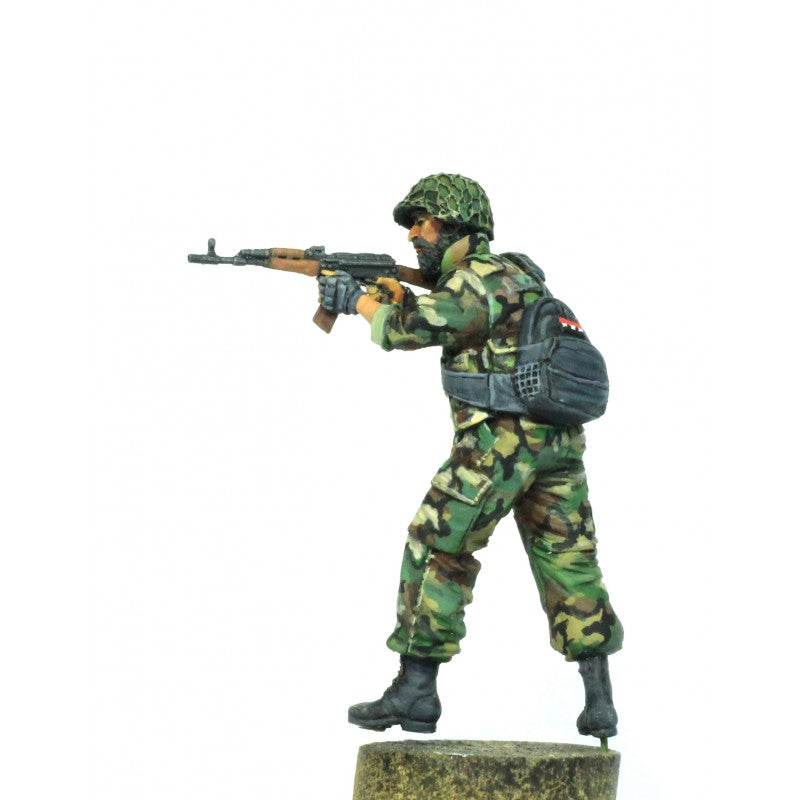PARACEL MINIATURES MODERN WAR SERIES MW3531 SAA TIGER 2 "OPEN FIRE" (1 FIGURE)