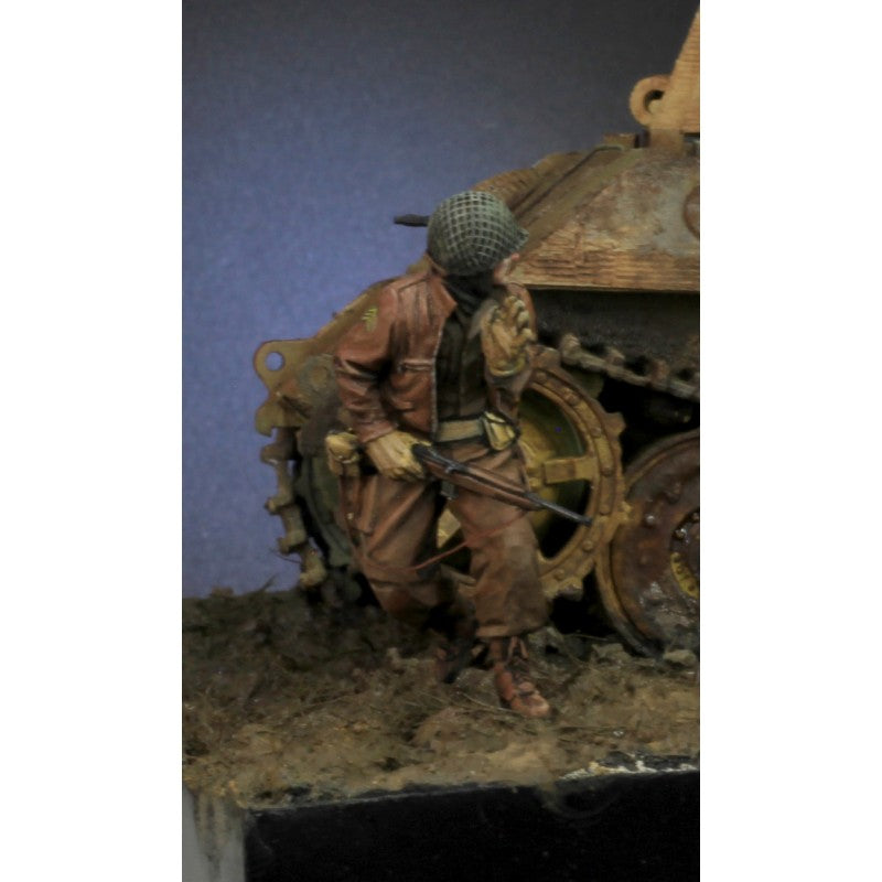 PARACEL MINIATURES 1:35 WWII SERIES SET WW35-018 US SGT SCOTT E. WOOD (1 FIGURE)