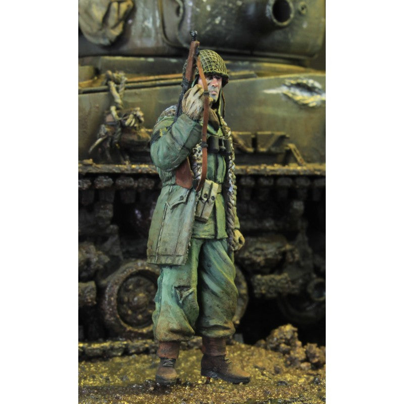 PARACEL MINIATURES WWII SERIES SET WW35-016 US GI CAPTAIN WAGGONER (1 FIGURE)