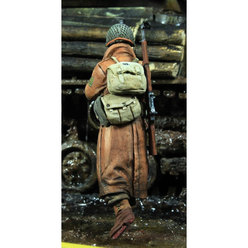 PARACEL MINIATURES 1:35 WWII SERIES SET WW35-017 US GI PVT MILES (SMOKER)