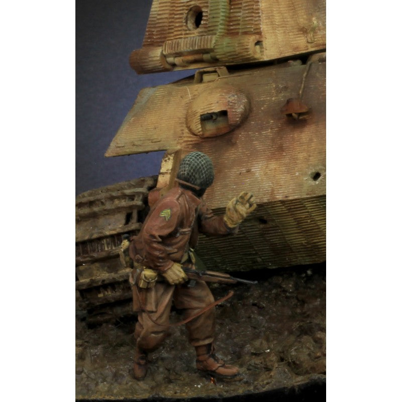 PARACEL MINIATURES 1:35 WWII SERIES SET WW35-018 US SGT SCOTT E. WOOD (1 FIGURE)