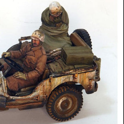 PARACEL MINIATURES 1:35 WWII SERIES SET WW3501 US INFANTRY DRIVER & FROZEN GI