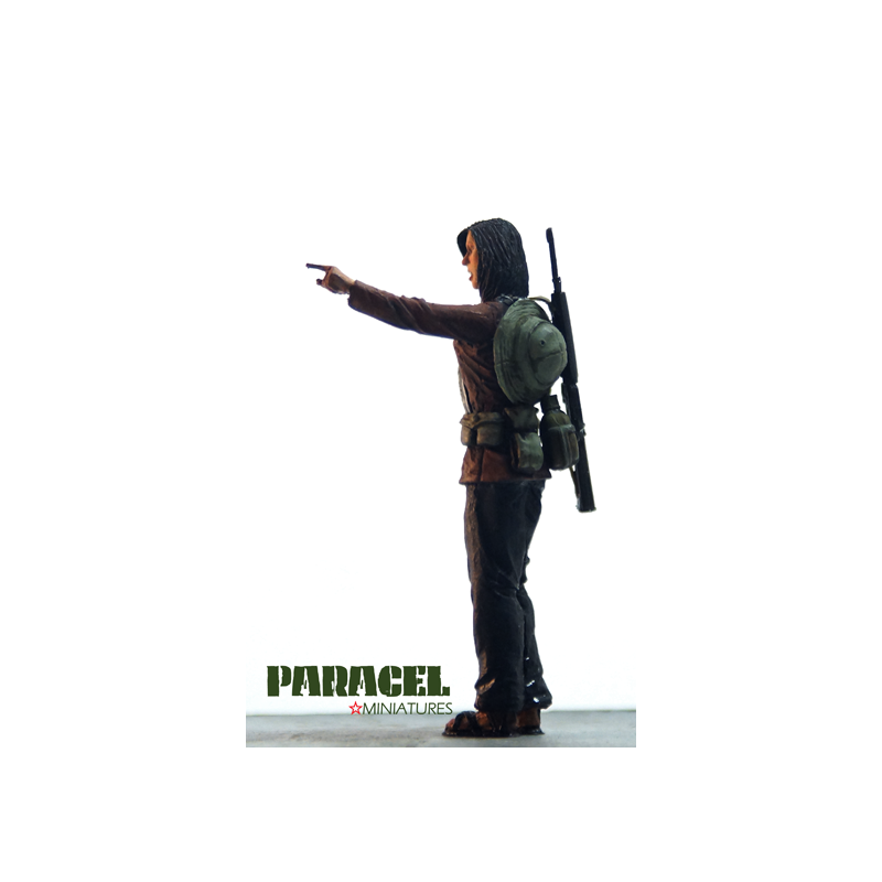 PARACEL MINIATURES VIETNAM SERIES VN0615 VC GIRL ANGEL ON THE ROAD