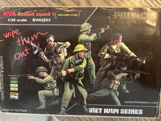 PARACEL MINIATURES VIETNAM SERIES BVN3503 NVA ASSAULT SQUAD 1  (6 FIGURES)