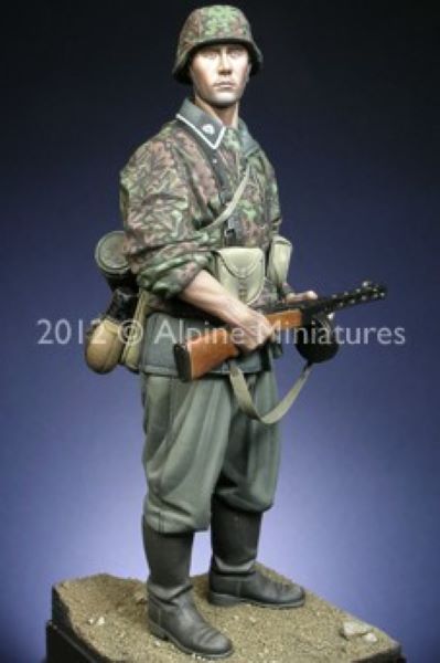 ALPINE MINIATURES 1:16 SET 16016 WWII GERMAN TOTENKOPF GRENADIER (1 FIGURE)