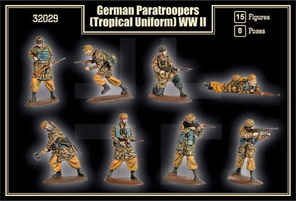 MARS 1:32 32029 WORLD WAR II GERMAN PARATROOPERS IN TROPICAL UNIFORM -15 FIGURES
