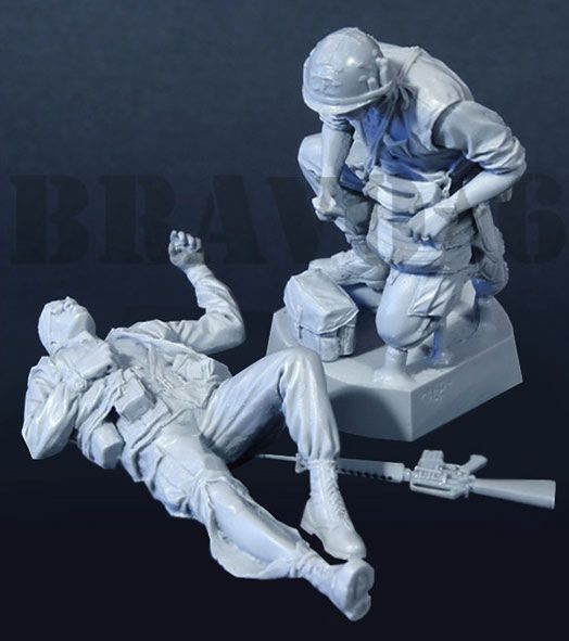 BRAVO *6 35035 VIETNAM WAR 1968 U.S. MARINE CORPS (7) DOC & WIA 1:35