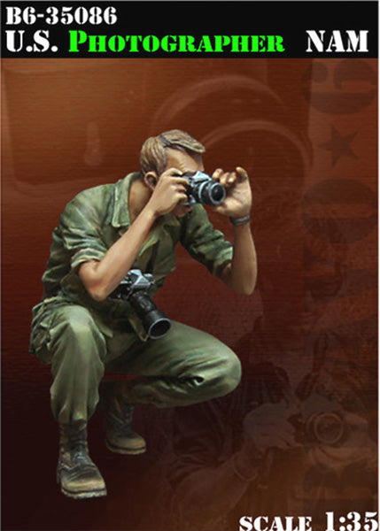 BRAVO *6 35086 VIETNAM WAR U.S. PHOTOGRAPHER  1:35