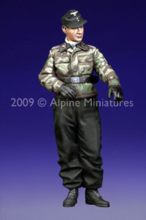 ALPINE MINIATURES 1:35 SET 35087 WWII GERMAN PANZER COMMANDER  (1 FIGURE)