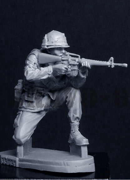 BRAVO *6 35091 VIETNAM WAR TET 68 U.S.M.C. "RIFLEMAN"  1:35