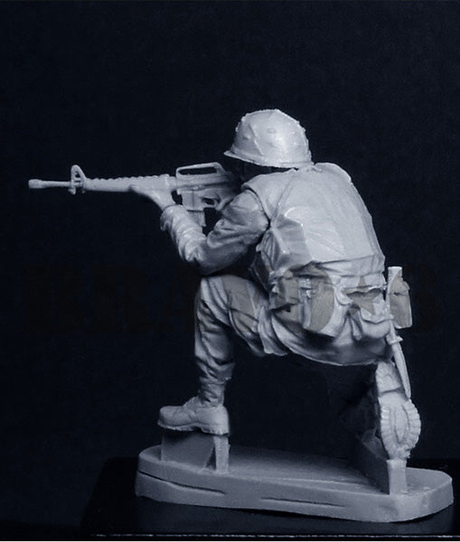 BRAVO *6 35091 VIETNAM WAR TET 68 U.S.M.C. "RIFLEMAN"  1:35