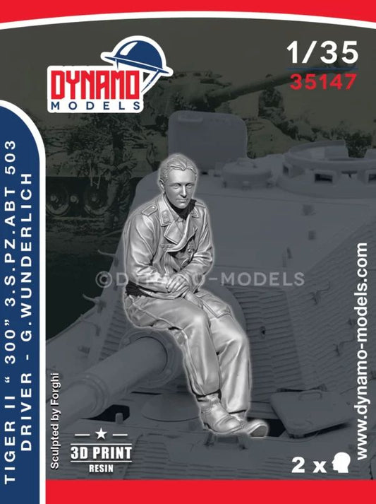 DYNAMO MODELS 1:35 SET 35147 WWII  GERMAN TIGER II "300" s.Pz. Abt 503 DRIVER