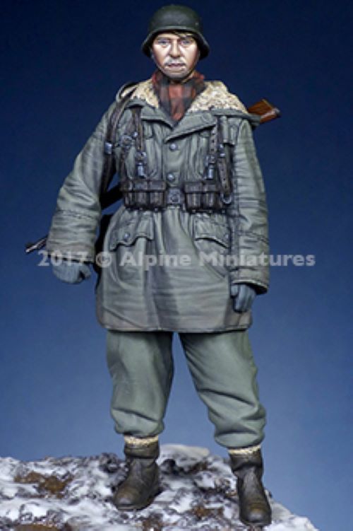 ALPINE MINIATURES 1:35 SET 35236 WWII GERMAN WSS GRENADIER AT KHARKOV (1 FIGURE)