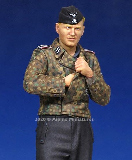 ALPINE MINIATURES 1:35 SET 35273 WWII GERMAN WSS PANZER NCO (1 FIGURE)