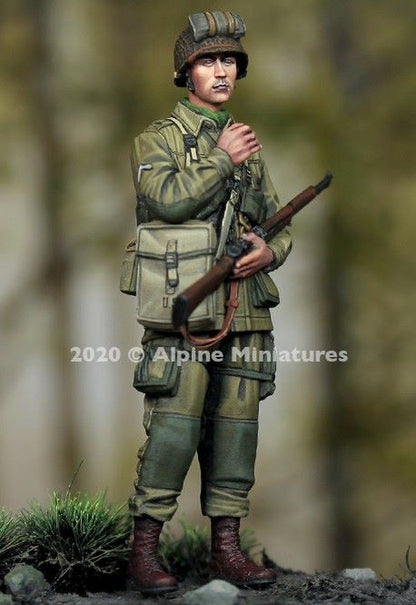 ALPINE MINIATURES 1:35 SET 35276 WWII US 101st AIRBORNE TROOPER #2  (1 FIGURE)