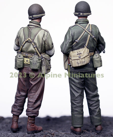 ALPINE MINIATURES 1:35 SET 35314 WWII US INFANTRY & MEDIC SET (2 FIGURES)