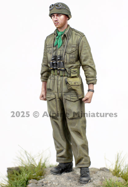 ALPINE MINIATURES 1:35 SET 35328 WWII BRITISH CW TANK COMMANDER (1 FIGURE)