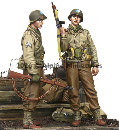 ALPINE MINIATURES 1:35 SET 35335 WWII US 29th INFANTRY DIVISION SET (2 FIGURES)