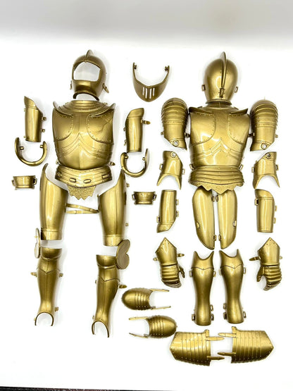 MARX TOYS RECAST NOBLE KNIGHT ARMOR & WEAPONS (COLORS VARY) 1:6