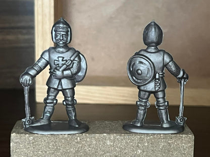 LEYLA & MANURBA RECAST 60 MM (1:30 SCALE)  FOOT KNIGHTS (16 FGURES)