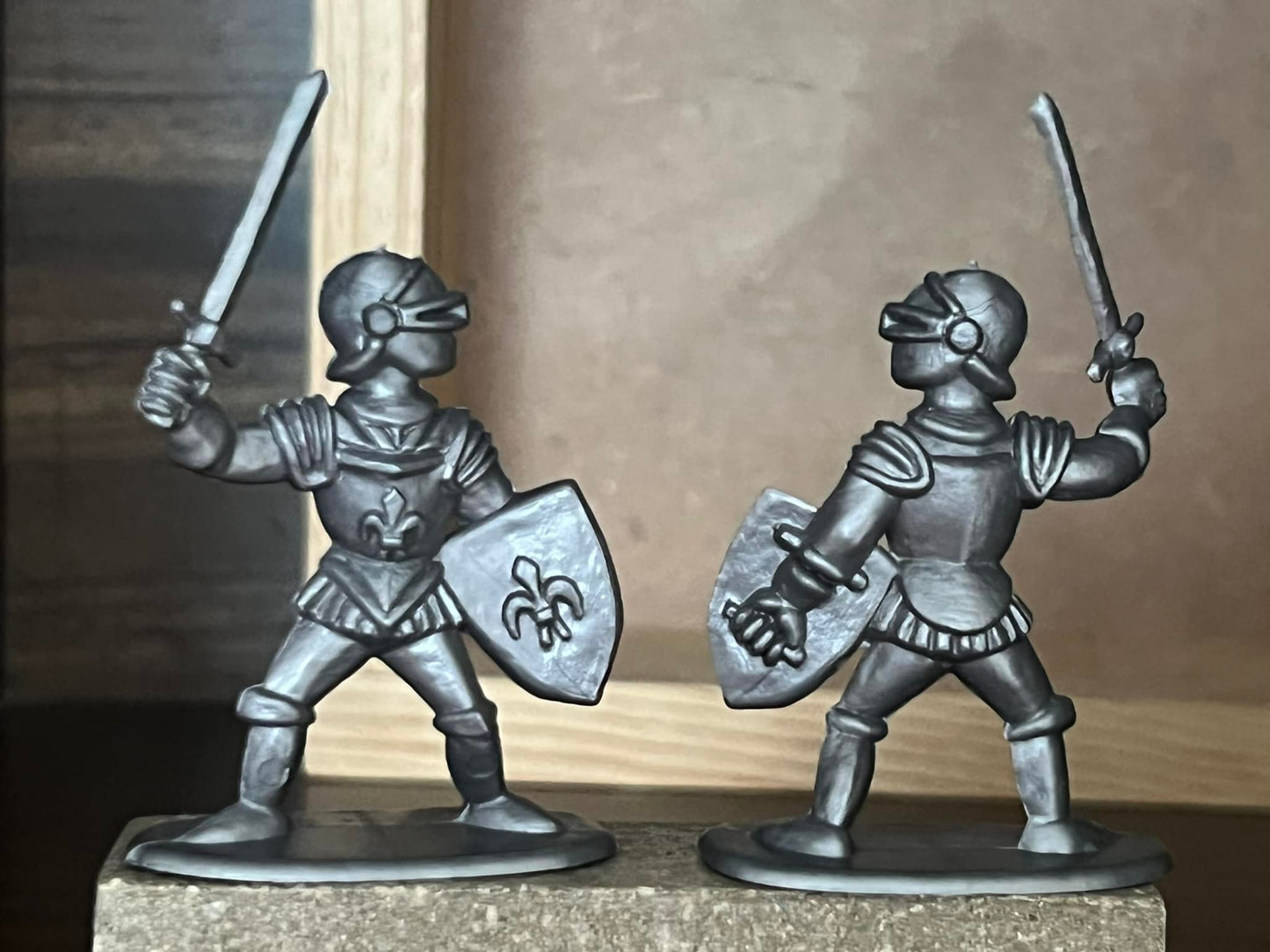 LEYLA & MANURBA RECAST 60 MM (1:30 SCALE)  FOOT KNIGHTS (16 FGURES)