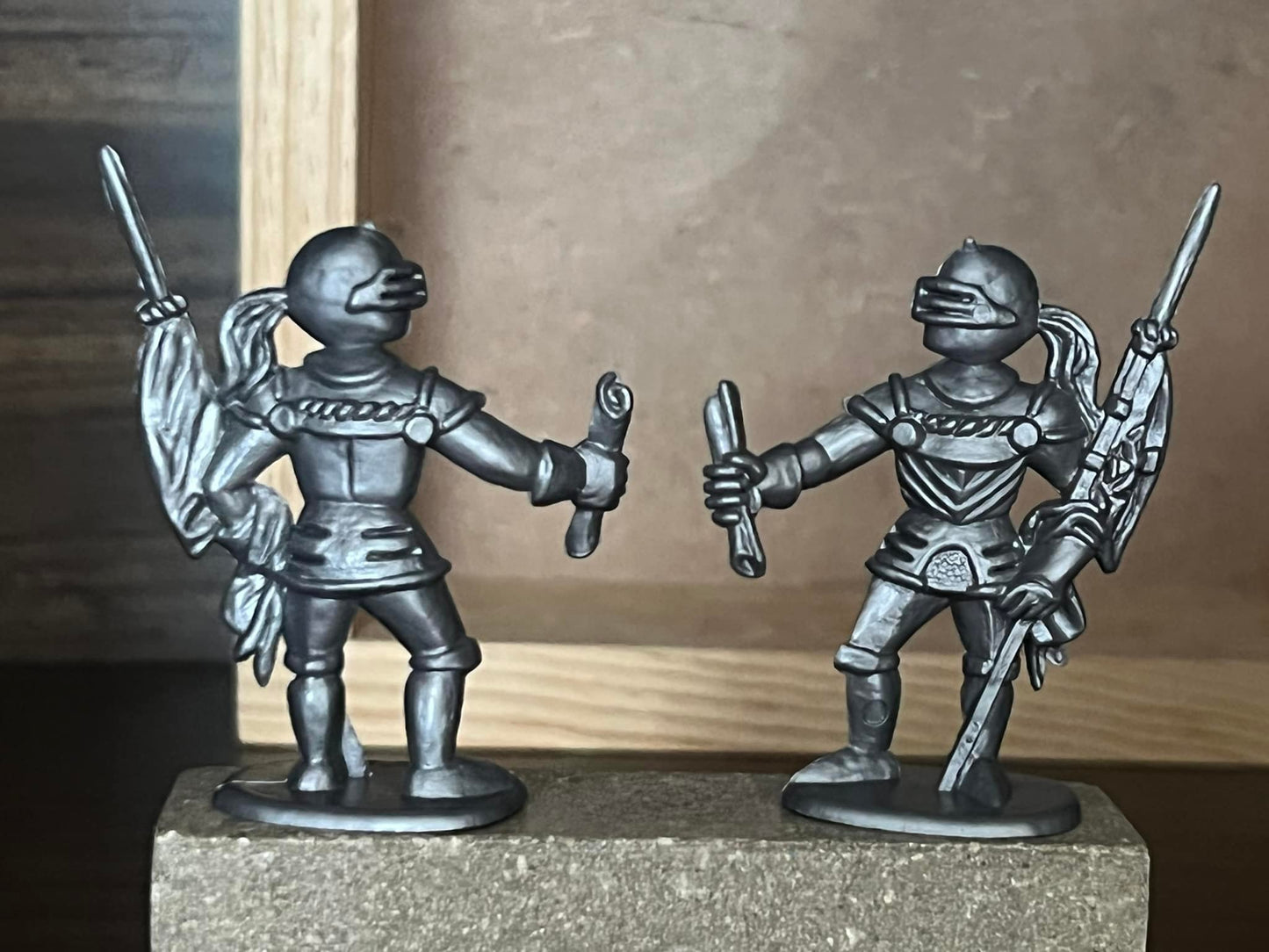 LEYLA & MANURBA RECAST 60 MM (1:30 SCALE)  FOOT KNIGHTS (16 FGURES)