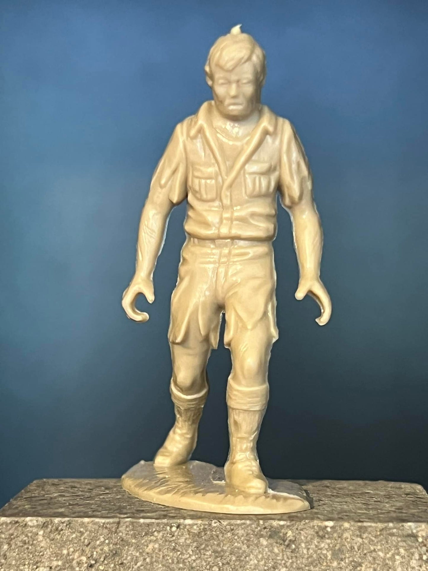 MARX TOYS RECAST 54 MM DAKTARI PLAYSET THE HUNTERS REISSUE-16 FIGURES- TAN