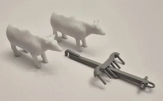 ARMIES IN PLASTIC 5995LG WWI 2 ADD ON COWS W/TONGUE & YOKE (LIGHT GRAY)