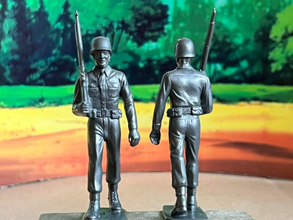 MARX RECAST 80 MM WWII AMERICAN G.I.'s 12 FIGURES, 6 POSES (GREY PLASTIC)