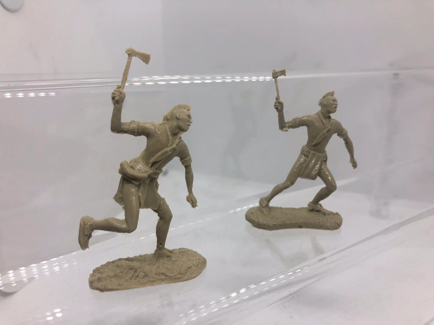 LOD Enterprises Barzso Plastic Figure Set LOD033 MOHAWK INDIANS