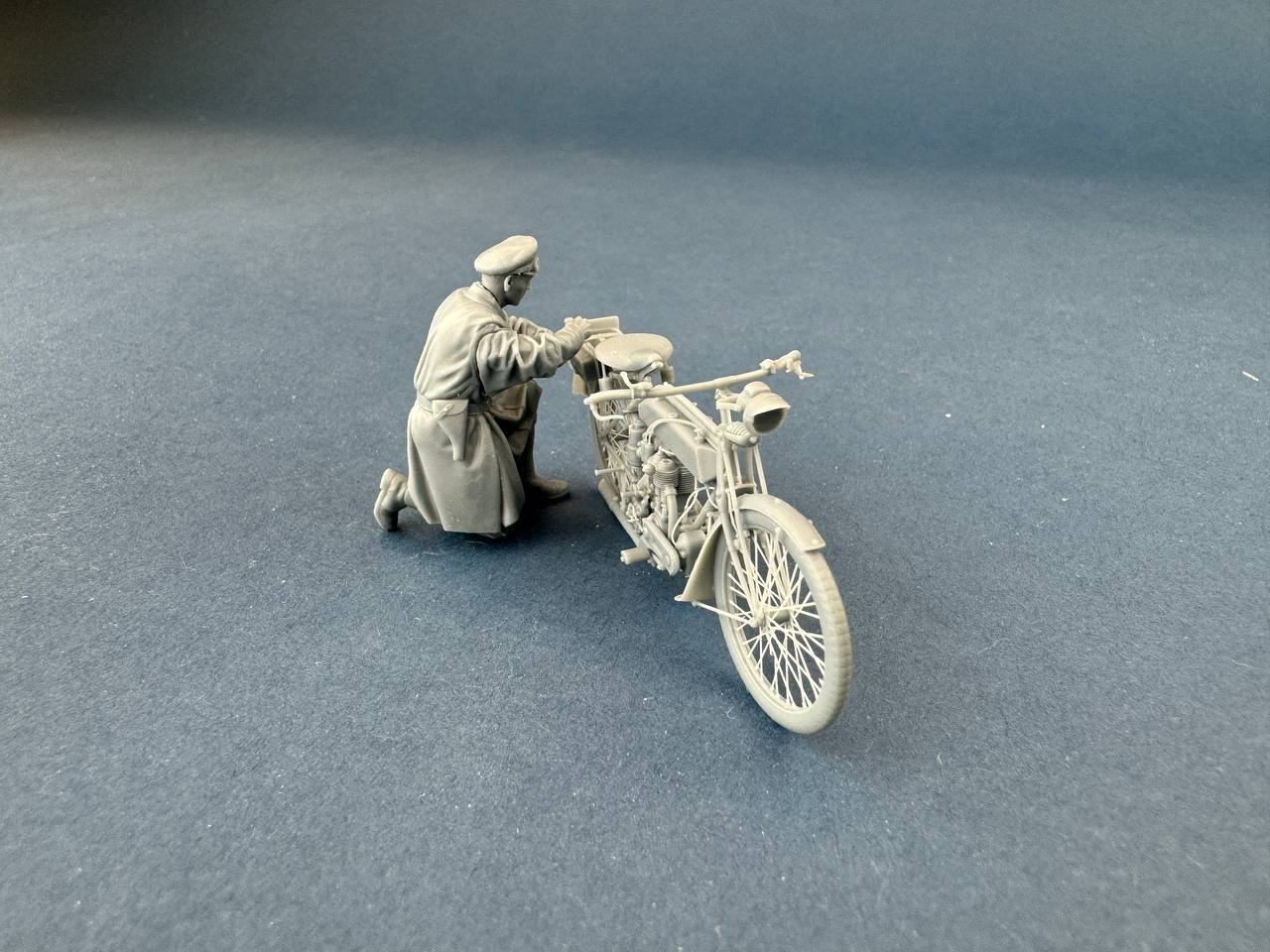 COPPER STATE MODELS CSM F32-067 1:32 WWI BRITISH DISPATCH RIDER (SOLDIER ONLY)