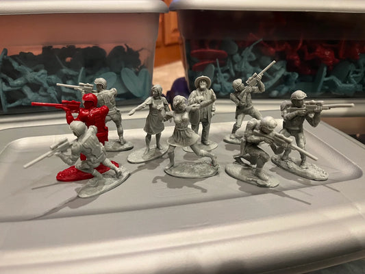 LOD Enterprises Plastic Figure Set LOD080 SPACE MARINES (ANOTHER PLANET 2) GRAY