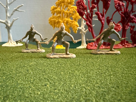 LOD Enterprises Barzso Character Plastic Figure MOHAWK WARRIOR CROUCHING