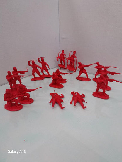 CONTE COLLECTIBLES BRITISH 24TH FOOT SET #2 (16 FIGURES, 8 POSES) RED