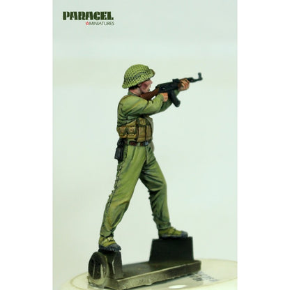 PARACEL MINIATURES VIETNAM SERIES  NVA3501 NVA  INFANTRY F (NAM)