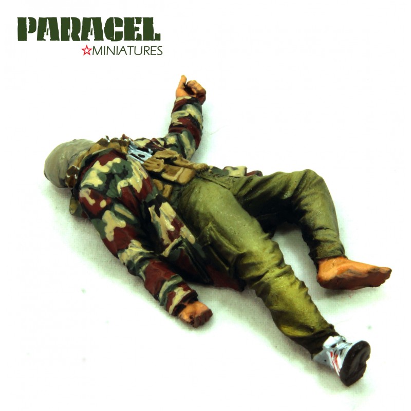 PARACEL MINIATURES 1:35 MODERN SERIES MW3505 T TAKE DOWN (2  RESIN FIGURES)
