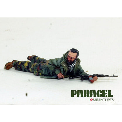 PARACEL MINIATURES MODERN WAR SERIES MW3524 STREET FIGHTER 5 LOADING (1 FIGURE)