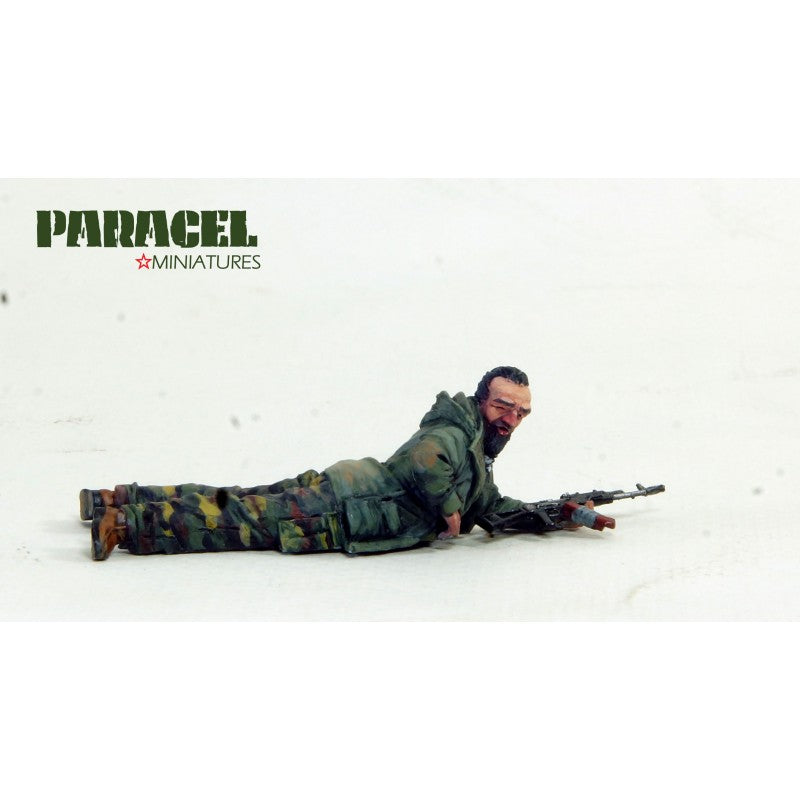 PARACEL MINIATURES MODERN WAR SERIES MW3524 STREET FIGHTER 5 LOADING (1 FIGURE)