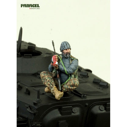PARACEL MINIATURES MODERN  SERIES MW 3513 SAA/FSA TANK/AFV RIDER 7 "OLD SOLDIER"