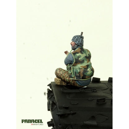 PARACEL MINIATURES MODERN  SERIES MW 3513 SAA/FSA TANK/AFV RIDER 7 "OLD SOLDIER"