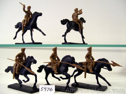 ARMIES IN PLASTIC 5476 WWI INDIAN ARMY CAVALRY LANCERS (BROWN)