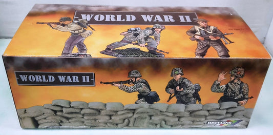 W. BRITAINS TOY SOLDIERS 17829 WWII JAPANESE INFANTRY 48 Piece Assortment